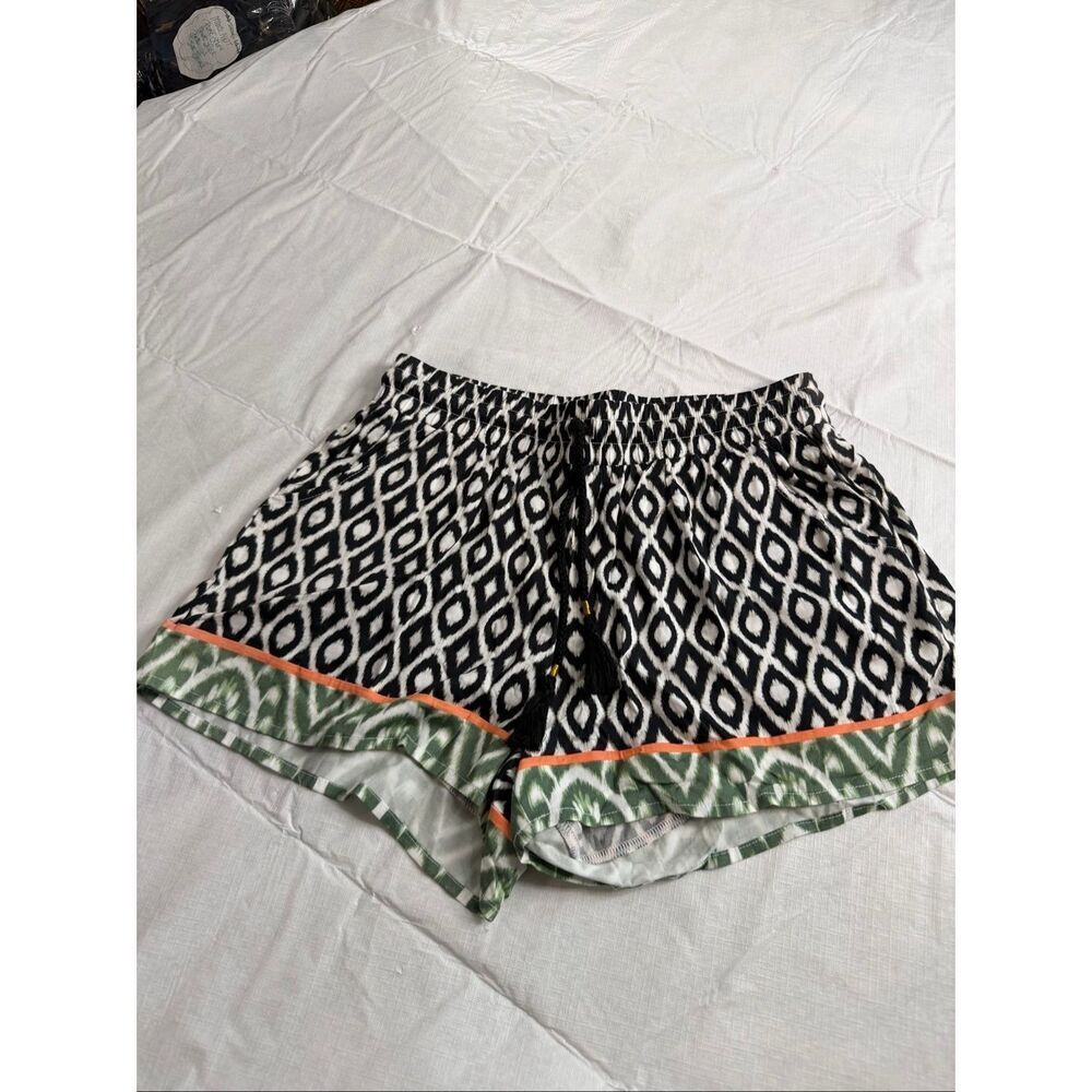 La Blanca Desert Dunes Shorts Size Small